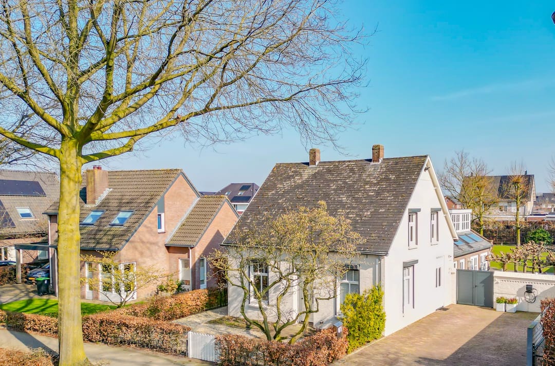 Foto 1 van Schutsboomstraat 61