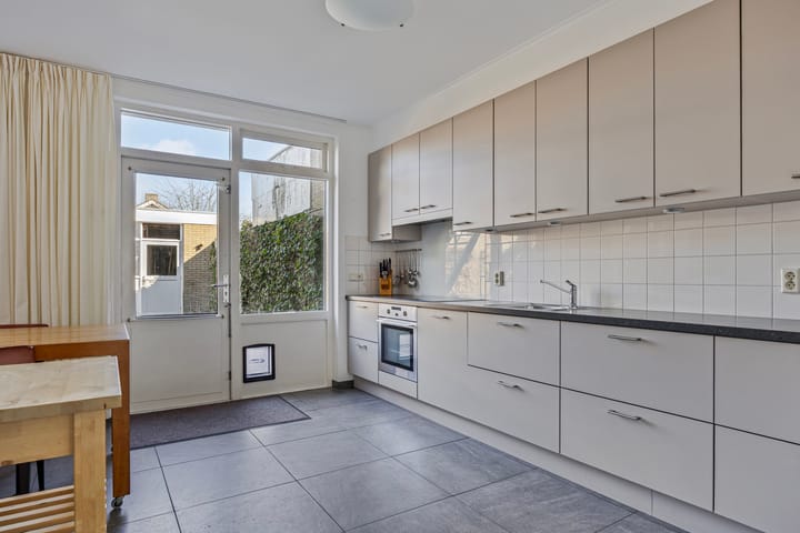 Foto 3 van Roemer Visscherlaan 13