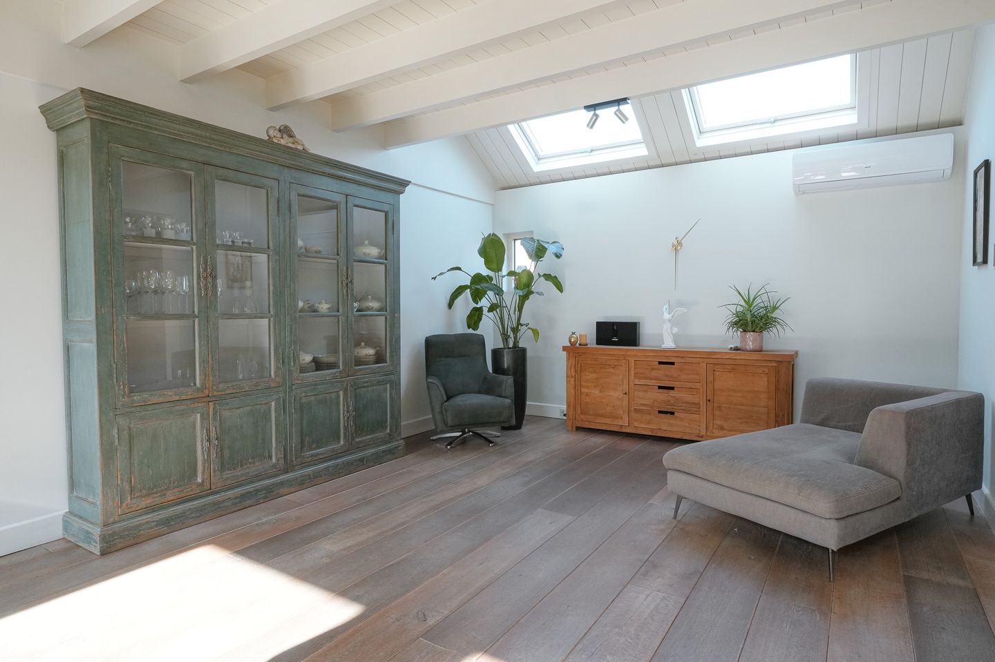 Foto 19 van Schutsboomstraat 61