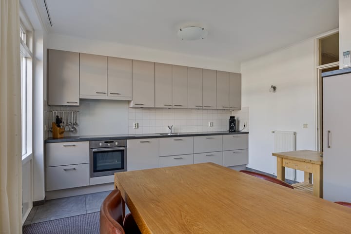 Foto 13 van Roemer Visscherlaan 13