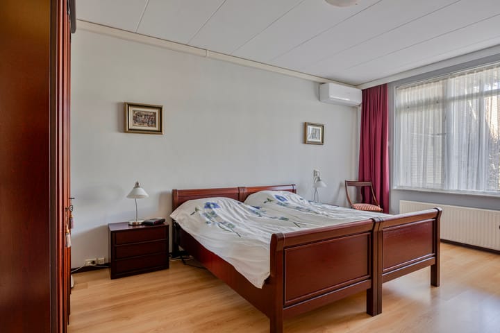 Foto 16 van Roemer Visscherlaan 13