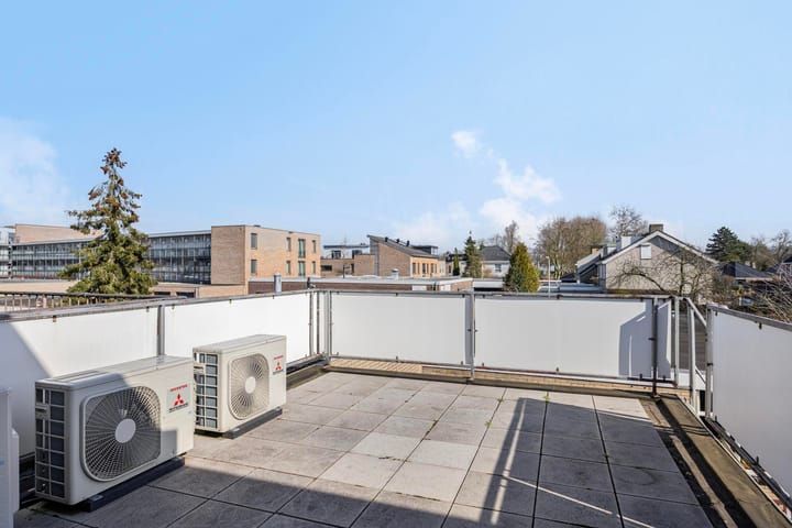 Foto 34 van Roemer Visscherlaan 13