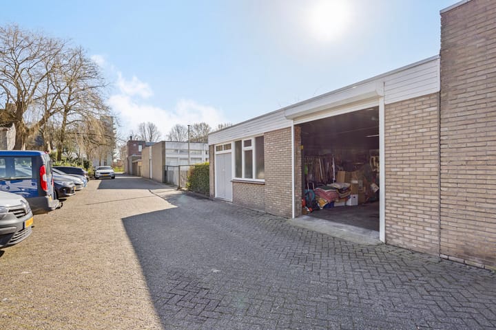 Foto 46 van Roemer Visscherlaan 13