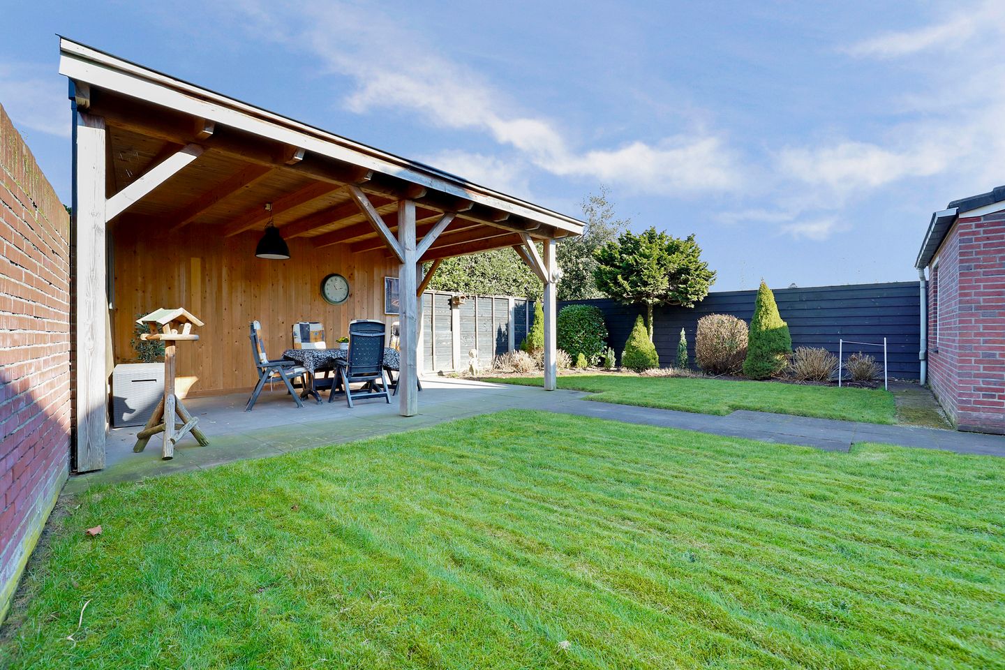 Foto 4 van Hazelaarweg 1