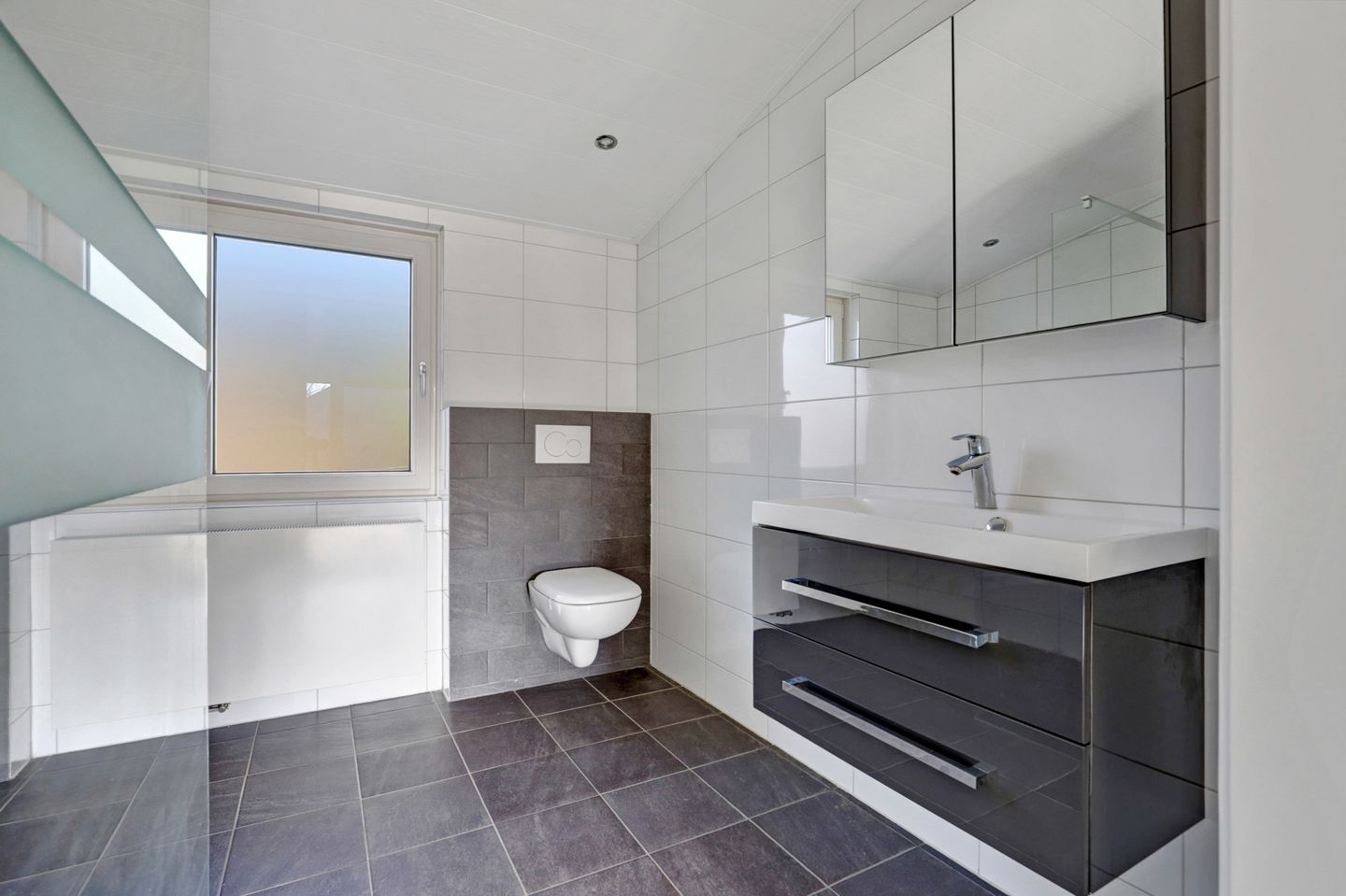 Foto 20 van Hazelaarweg 1