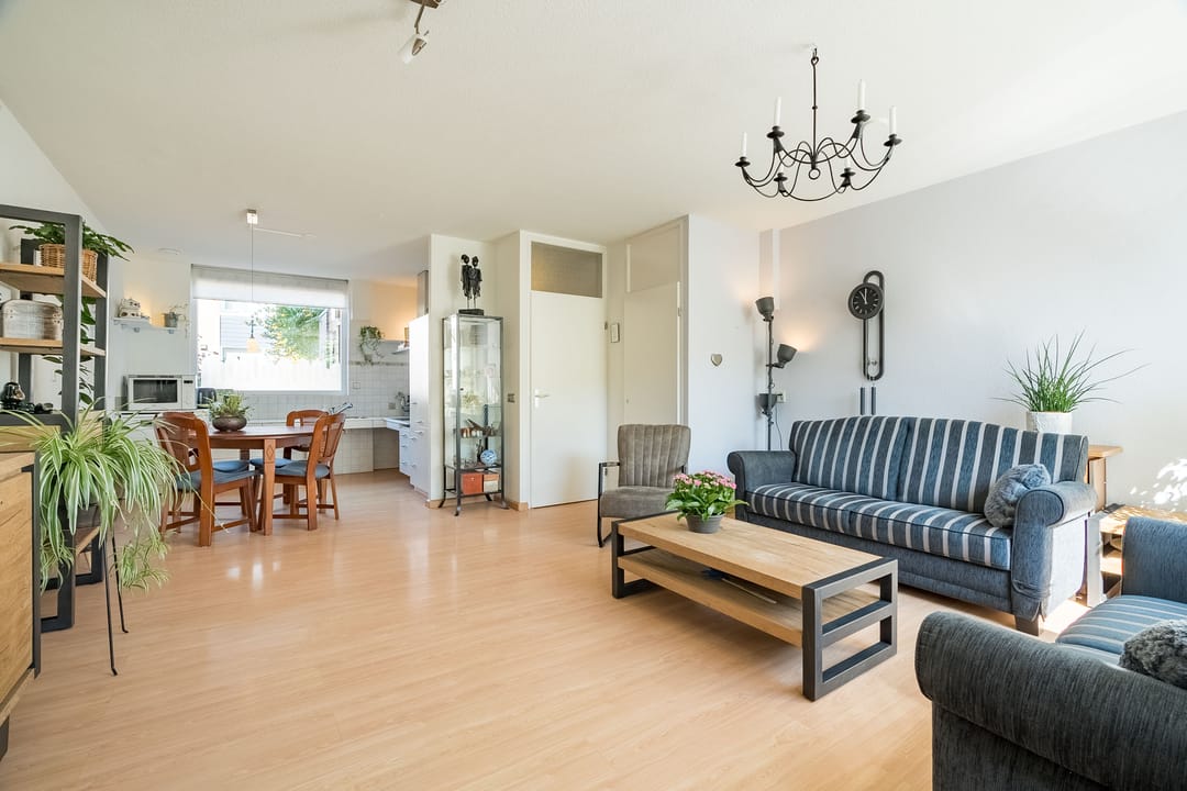 Photo 7 of Graaf Woldemarlaan 35