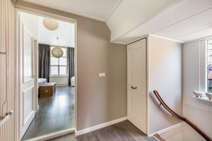 Foto 23 van Voorstraat 44