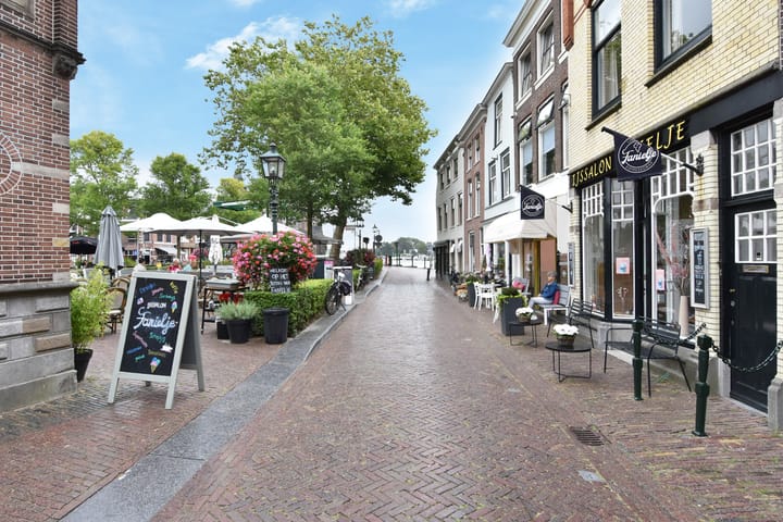 Foto 7 van Sluisplein 7