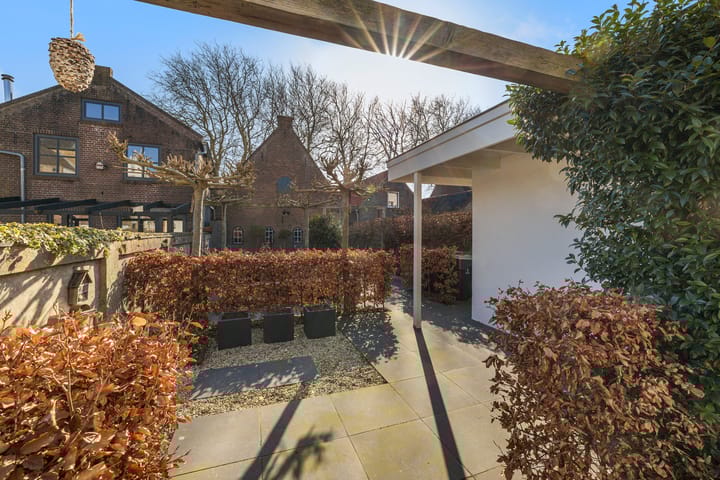 Foto 46 van Voorstraat 44