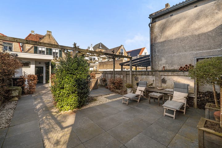 Foto 53 van Voorstraat 44