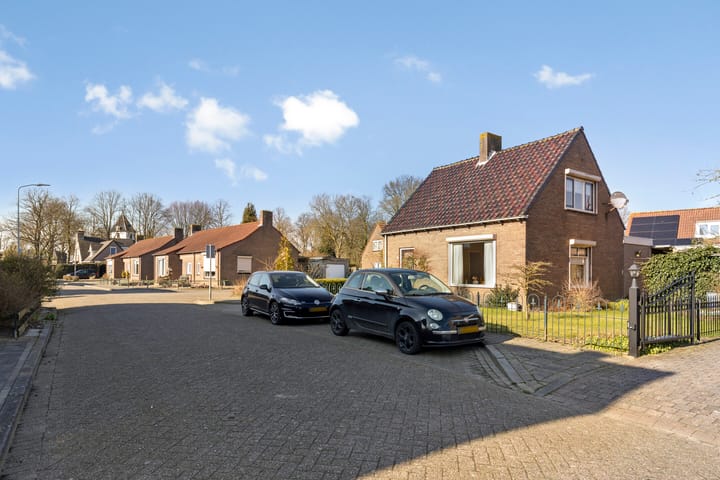 Foto 4 van M. Baksstraat 15