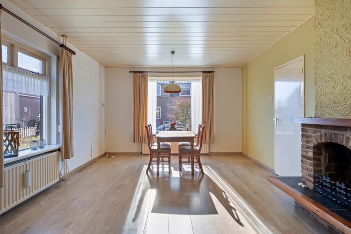 Foto 11 van M. Baksstraat 15