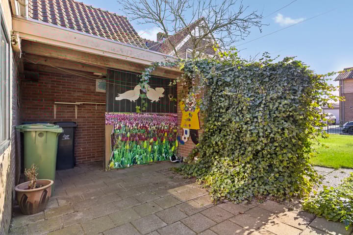 Foto 26 van M. Baksstraat 15