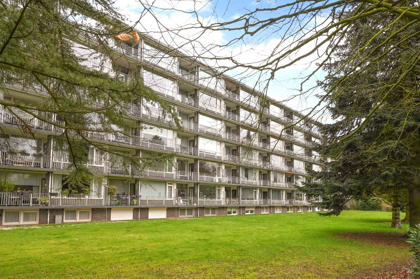 Foto 1 van Chopinlaan 2-B6