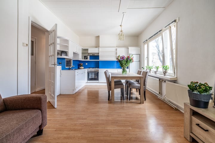 Photo 2 of Pasteurstraat 93