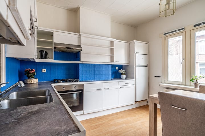 Photo 10 of Pasteurstraat 93