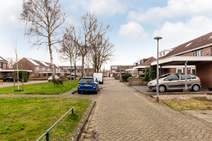 Foto 32 van Petmolenstraat 21