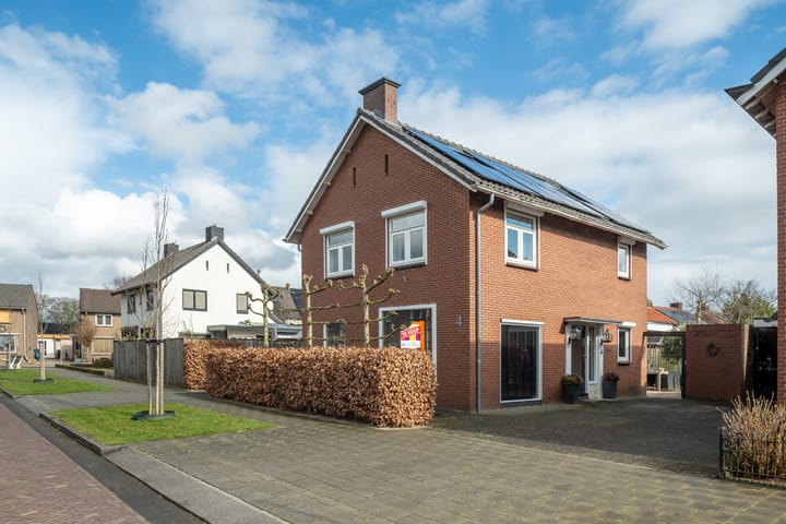 Foto 3 van Beatrixlaan 4