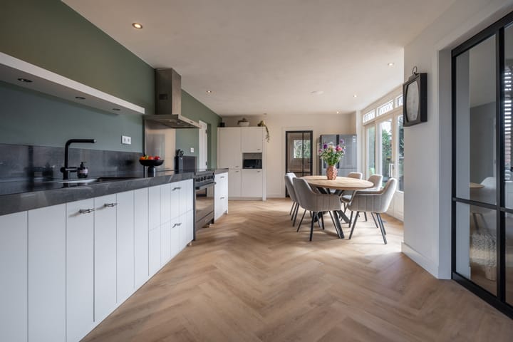 Foto 9 van Beatrixlaan 4