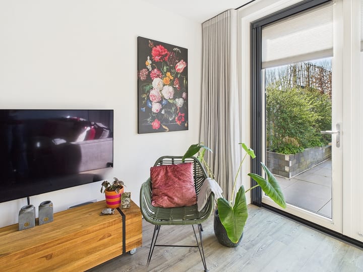 Foto 5 van Kanaalweide 3-A