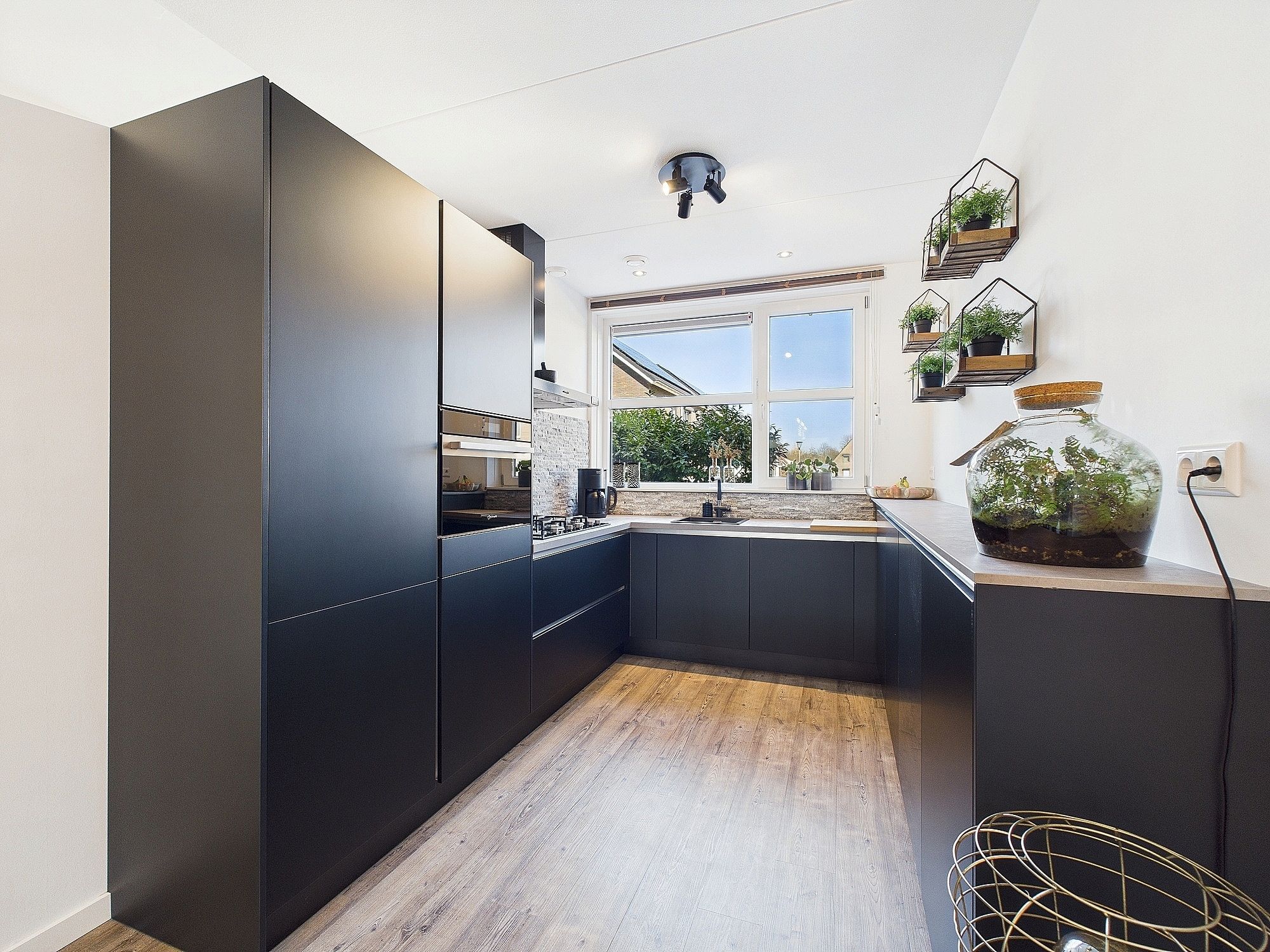 Foto 9 van Kanaalweide 3-A