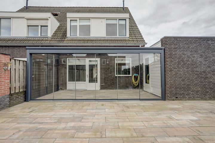 Foto 2 van Peerakker 12