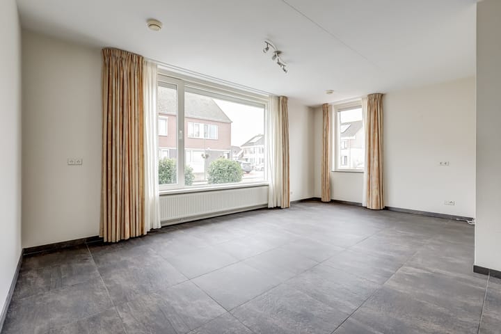 Foto 3 van Peerakker 12