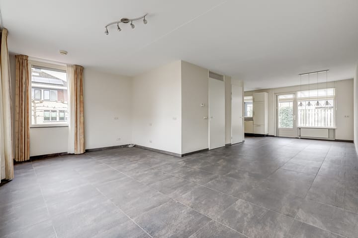 Foto 7 van Peerakker 12