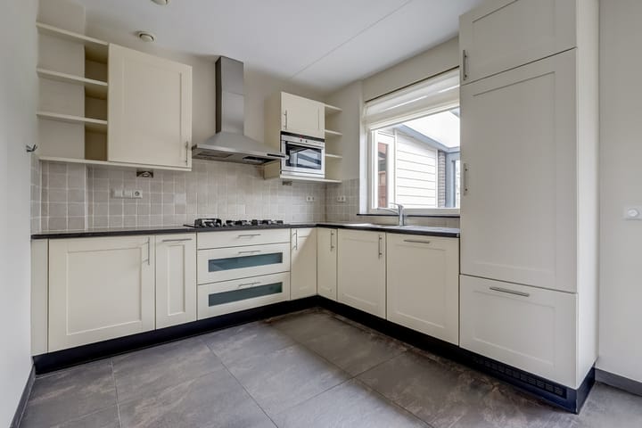 Foto 9 van Peerakker 12