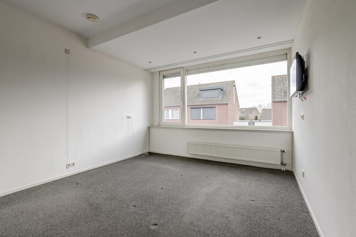 Foto 16 van Peerakker 12