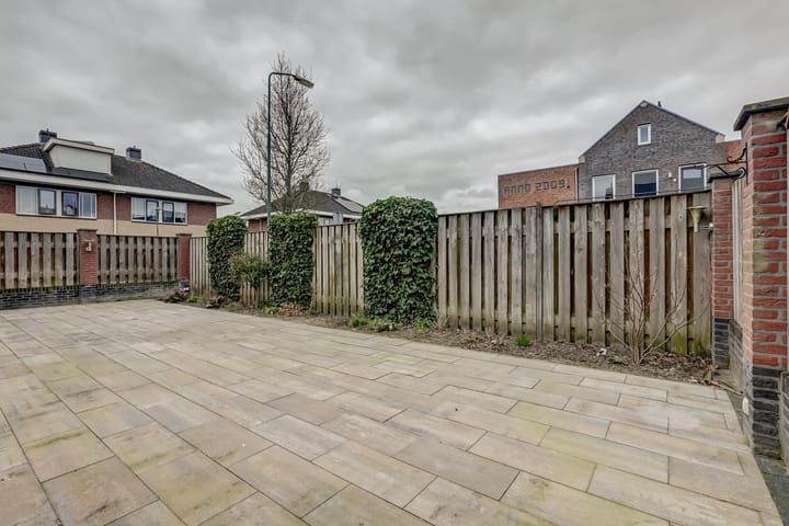 Foto 36 van Peerakker 12