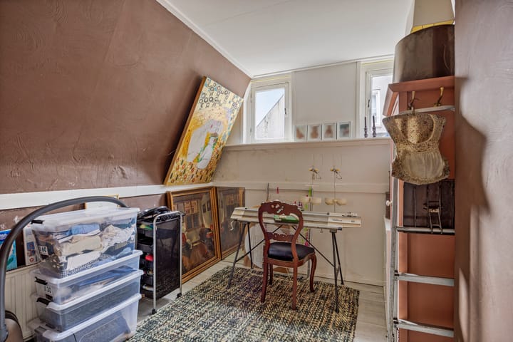 Foto 32 van Winkelstraat 2