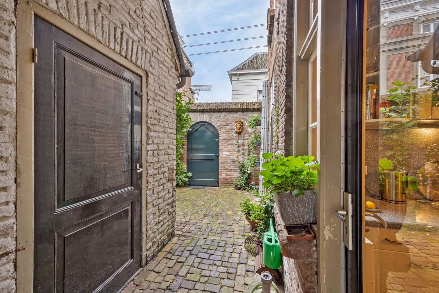 Foto 44 van Winkelstraat 2