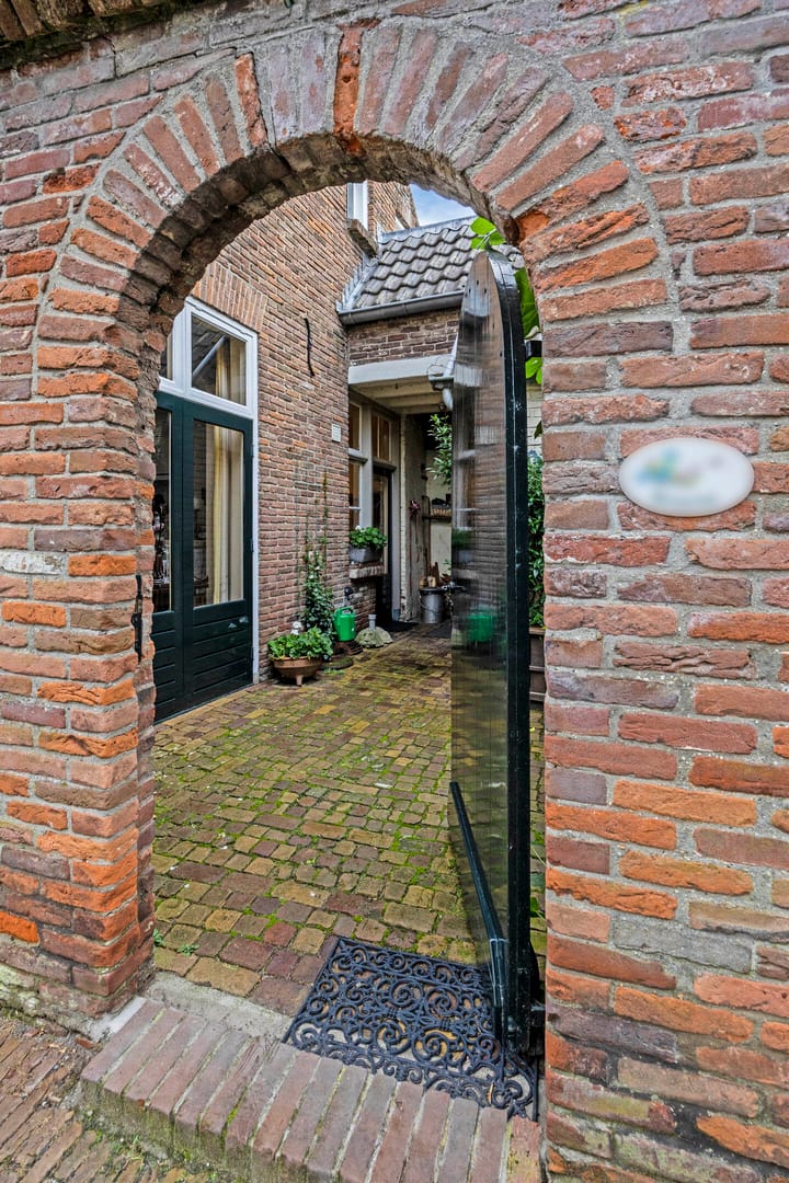 Foto 45 van Winkelstraat 2