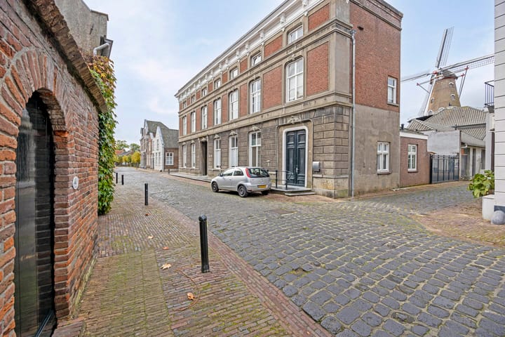 Foto 57 van Winkelstraat 2