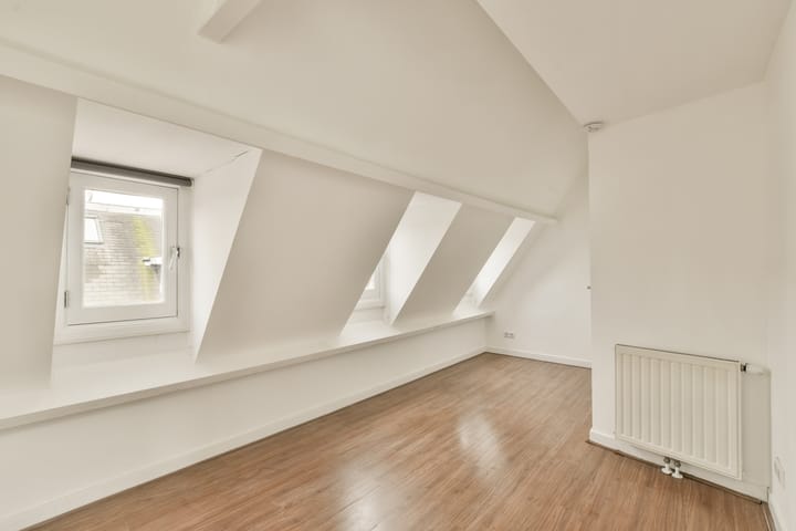 Photo 11 of Lange Leidsedwarsstraat 126-3