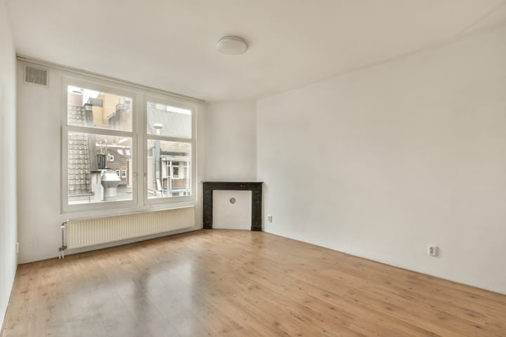 Photo 3 of Lange Leidsedwarsstraat 126-3