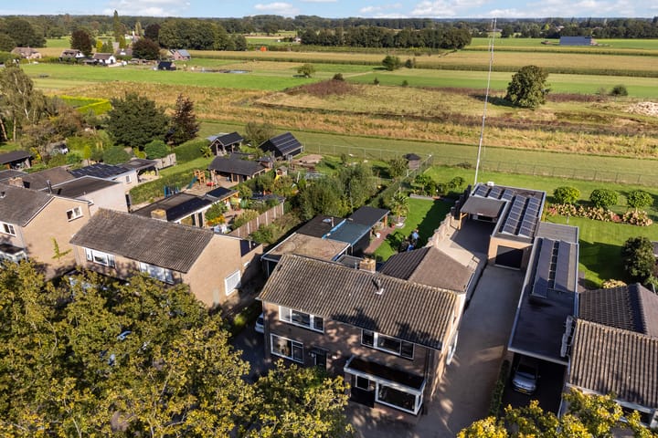 Photo 2 of Hoofdweg 88