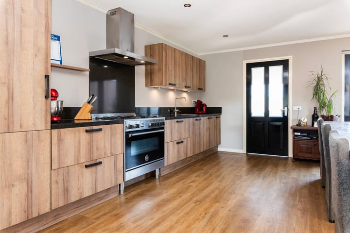 Photo 5 of Hoofdweg 88