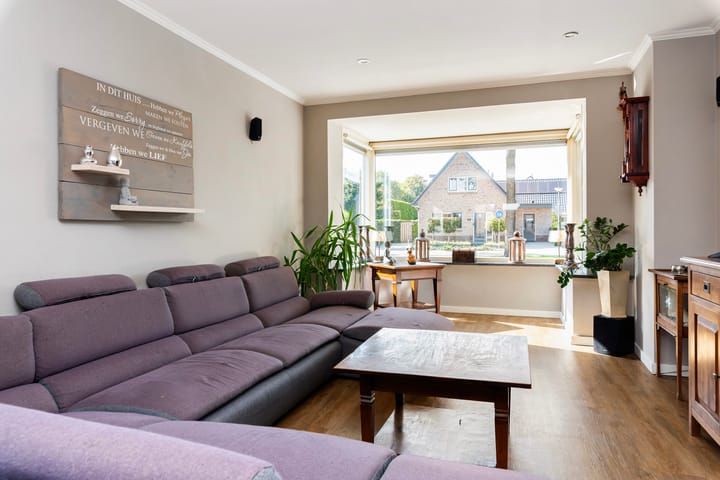 Photo 9 of Hoofdweg 88