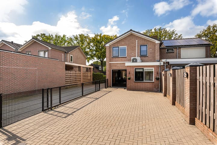 Photo 28 of Hoofdweg 88