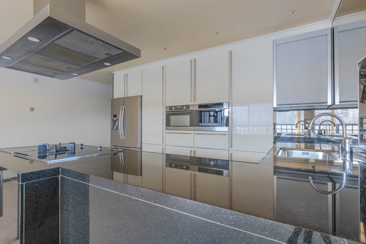 Foto 14 van Strevelsweg 826