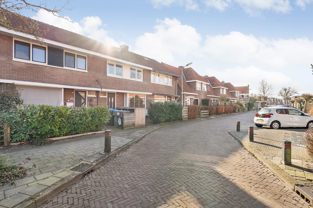 Foto 32 van Jan van Galenstraat 16