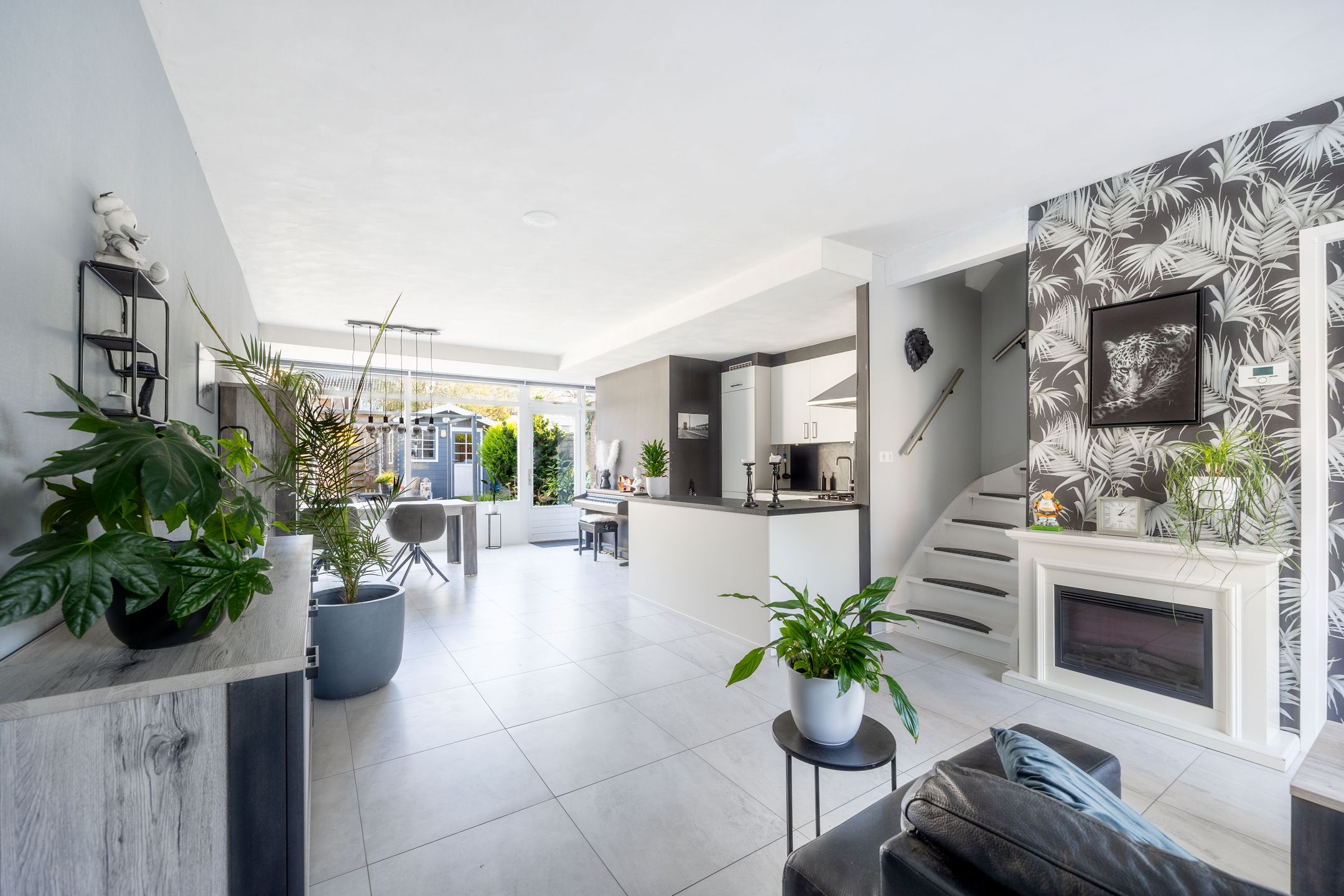 Foto 12 van Veursestraatweg 128