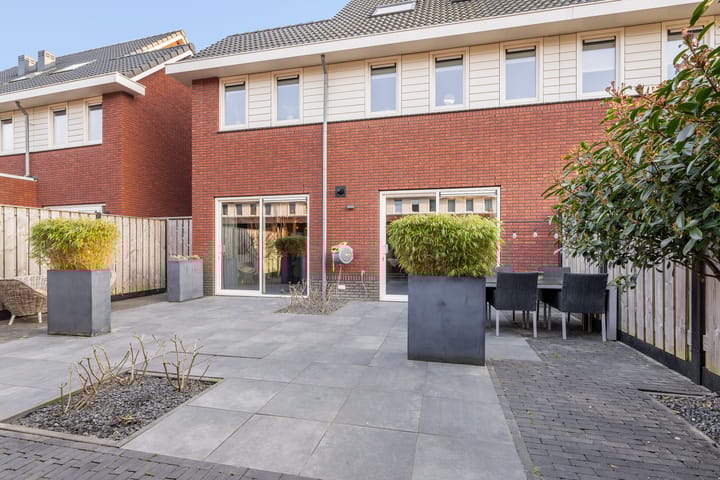 Foto 23 van Professor Holwerdalaan 12