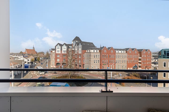 Foto 2 van Piet Heinstraat 14-303