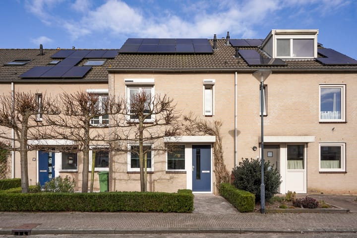 Foto 1 van Ereprijsstraat 4