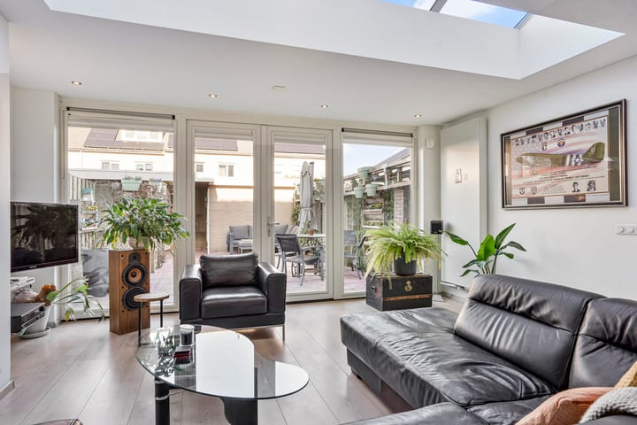 Foto 5 van Ereprijsstraat 4