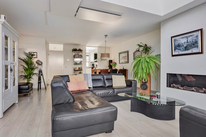 Foto 6 van Ereprijsstraat 4