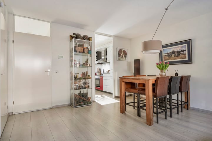 Foto 9 van Ereprijsstraat 4